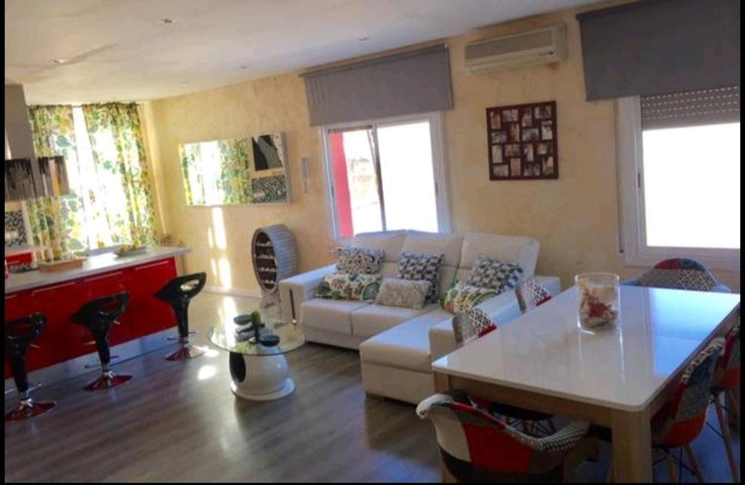Habitacion A 15 Minutos De Barcelona Badalona Esterno foto