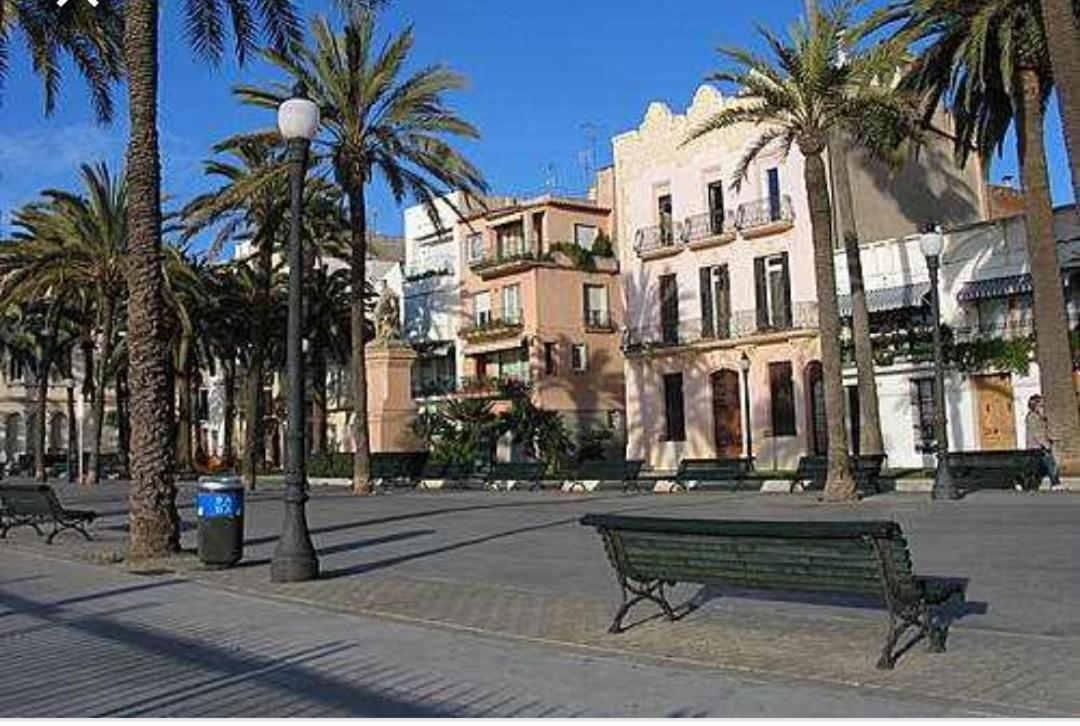 Habitacion A 15 Minutos De Barcelona Badalona Esterno foto