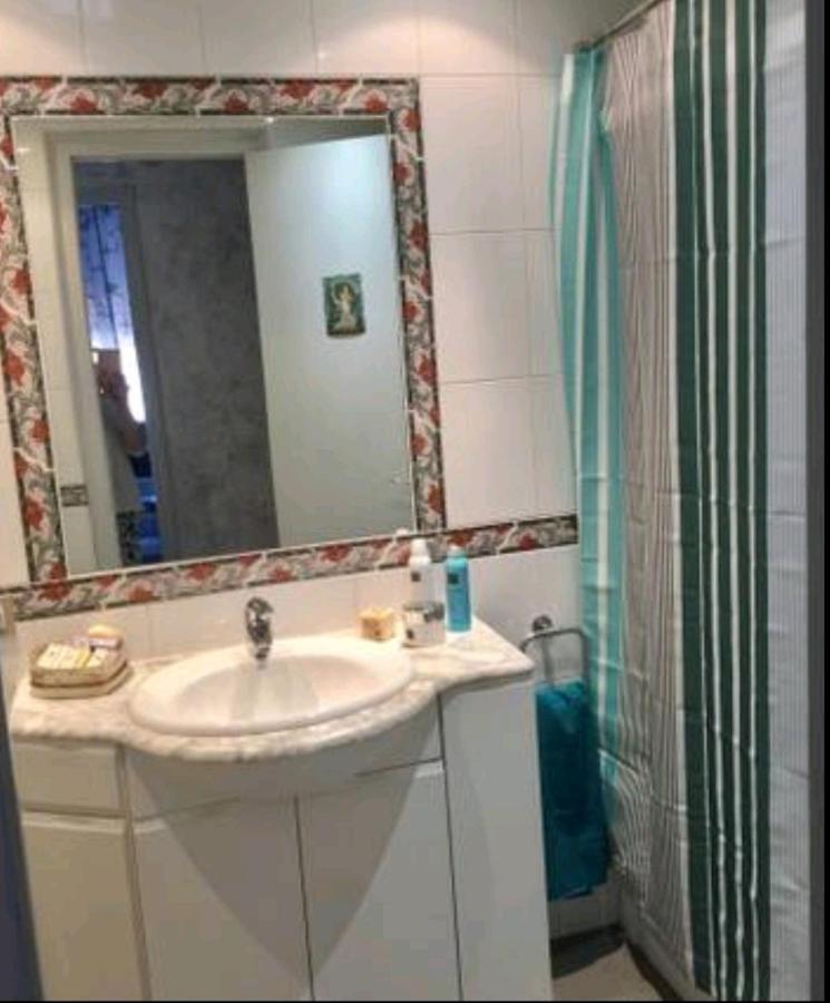 Habitacion A 15 Minutos De Barcelona Badalona Esterno foto